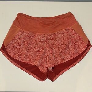 Outdoor Voices 2.5” Hudson Shorts